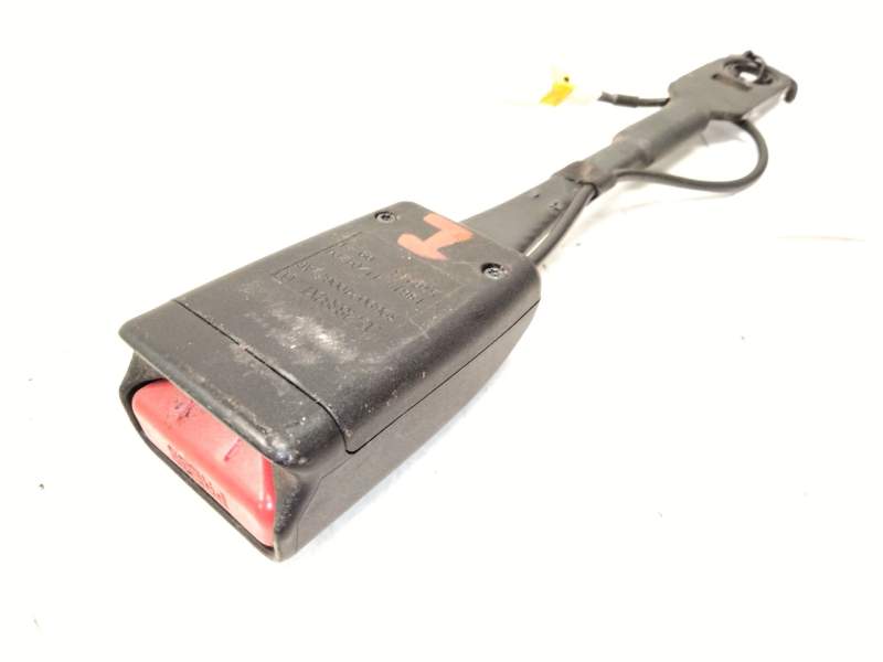 Recambio de enganche delantero izquierdo para citroën c4 berlina exclusive referencia OEM IAM 9674838  