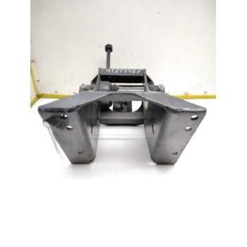 Recambio de soporte rueda recambios para iveco referencia OEM IAM 41218451  