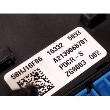 Recambio de caja fusibles para mercedes-benz clase e (w213) e 220 d (213.004) referencia OEM IAM A2139068701  