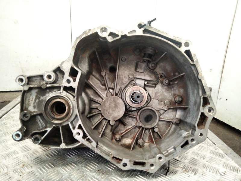 Recambio de caja cambios para opel astra h ber. 1.7 16v cdti referencia OEM IAM 5495775  