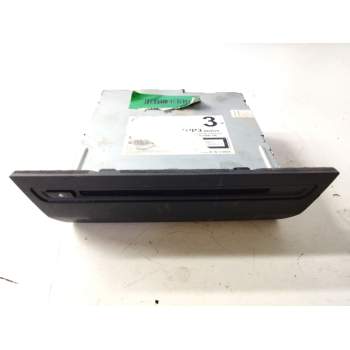Recambio de sistema audio / radio cd para mazda 3 (bm, bn) 2.2 d referencia OEM IAM   