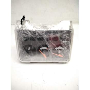 Recambio de cuadro instrumentos para nissan referencia OEM IAM 248106K000  CUADRO MANDOS CARRETILLA FDO2A25Q