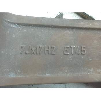 Recambio de llanta aluminio para skoda yeti (5l) 2.0 tdi 4x4 referencia OEM IAM 5L0601025F  