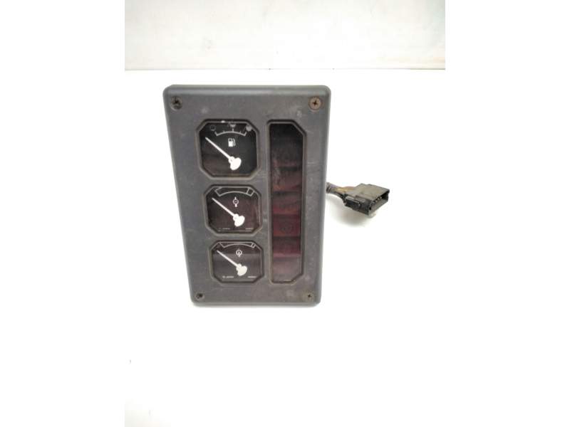 Recambio de pantalla multifuncion para nissan referencia OEM IAM 11642KL5500  CARRETILLA WF03A33U
