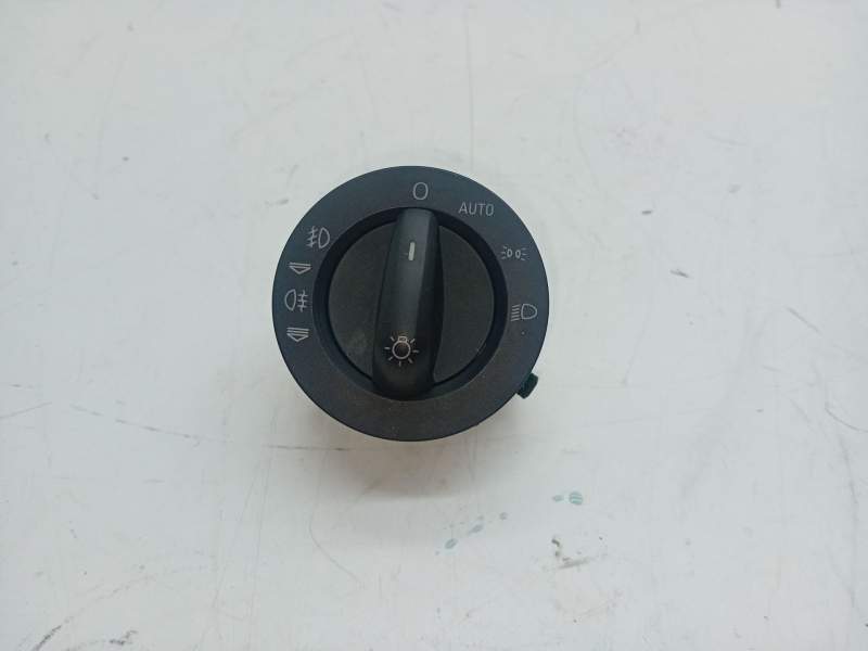Recambio de mando luces para audi q7 (4lb) 3.0 tdi quattro referencia OEM IAM 4F194531D  
