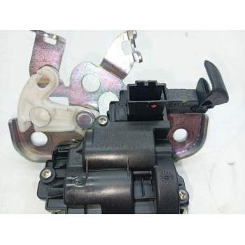 Recambio de cerradura maletero / porton para audi a1 (8xk) 1.0 tfsi referencia OEM IAM 8R0827505A  