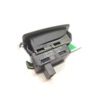Recambio de mando elevalunas trasero izquierdo para bmw x5 (e70) xdrive 30 d referencia OEM IAM 6945874  