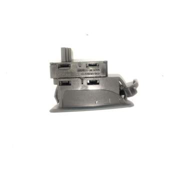 Recambio de mando elevalunas delantero derecho para bmw x5 (e70) xdrive 30 d referencia OEM IAM 6945874  