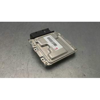 Recambio de centralita motor uce para hyundai i10 basis referencia OEM IAM 3910104500 9001140694KK 1D44222X