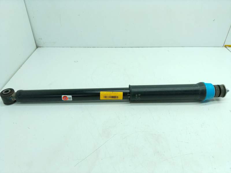 Recambio de amortiguador trasero derecho para dacia bisgster referencia OEM IAM 562102816R  