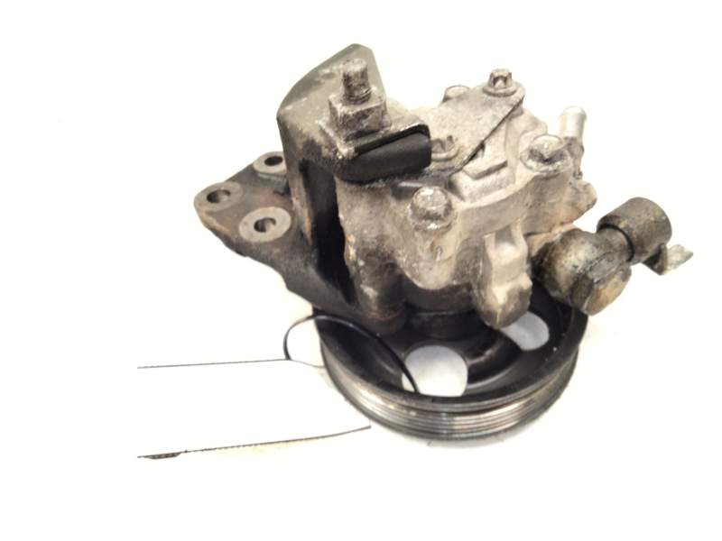 Recambio de bomba direccion para infiniti ex 30d referencia OEM IAM 1BY0A  