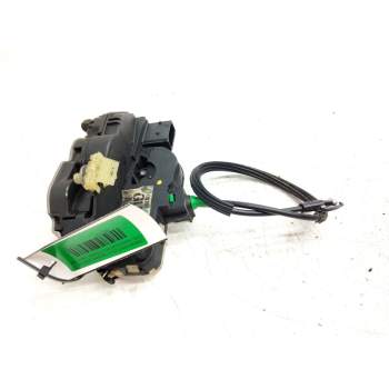 Recambio de cerradura puerta trasera derecha para opel insignia sports tourer cosmo referencia OEM IAM 13503808  