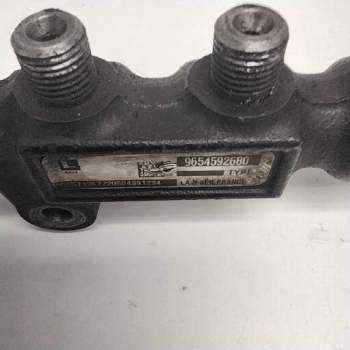 Recambio de rampa inyectora para citroën c2 1.4 hdi referencia OEM IAM 9654592680  