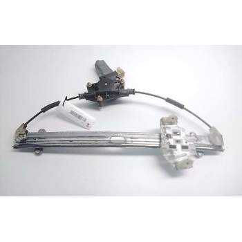 ELEVALUNAS DELANTERO IZQUIERDO 824031G010 