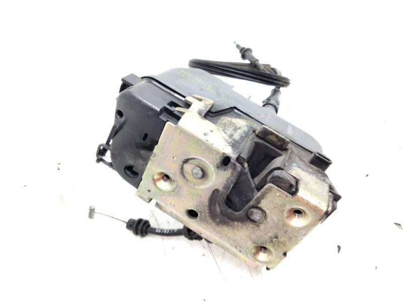 Recambio de cerradura puerta trasera izquierda para citroën c3 1.4 hdi referencia OEM IAM 46978280  