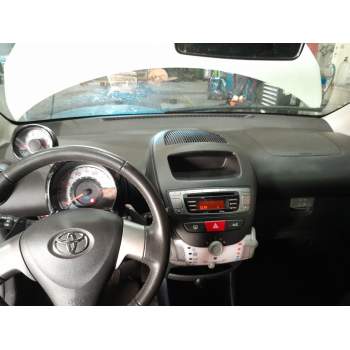 toyota aygo (_b1_) del año 2013