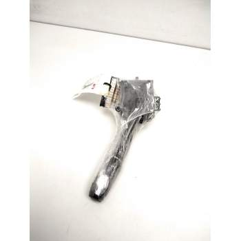 Recambio de mando limpia para kia rio 1.6 emotion referencia OEM IAM KAJBWP05 75733A 
