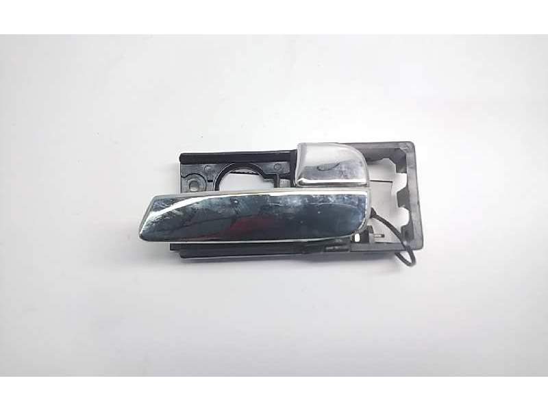 Recambio de maneta interior delantera derecha para kia rio 1.6 emotion referencia OEM IAM 8262JB000  