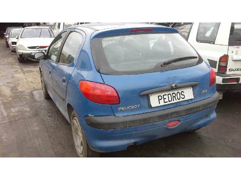 peugeot 206 berlina del año 1999