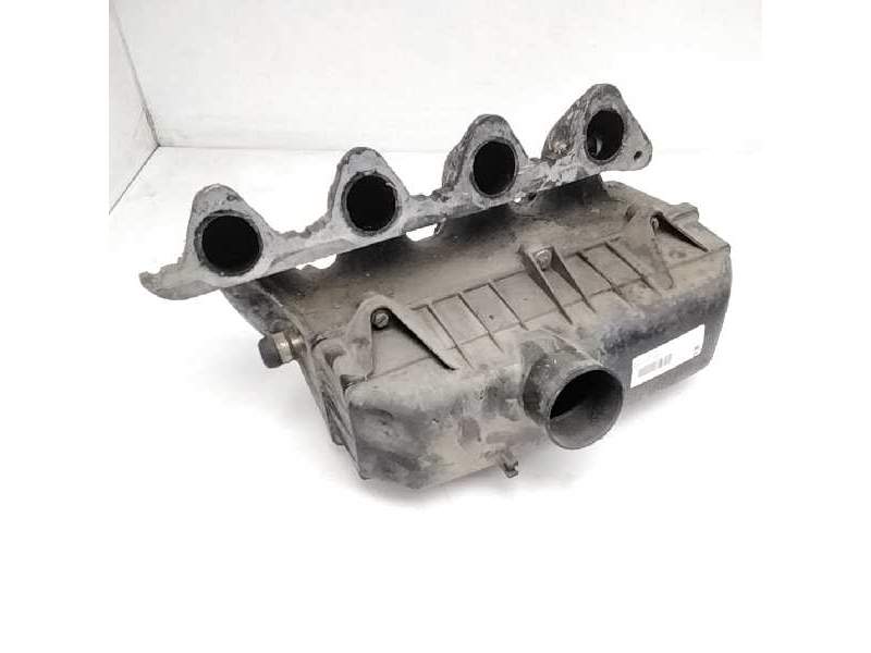 Recambio de colector admision para renault trafic (desde 5.89) referencia OEM IAM   22499