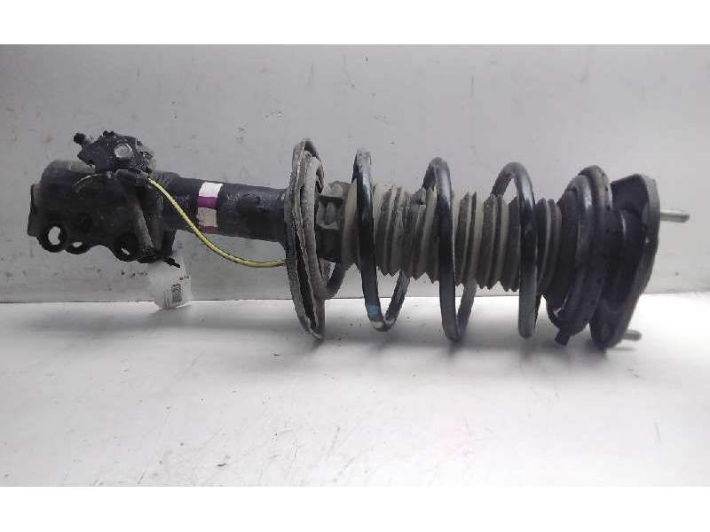 Recambio de amortiguador delantero derecho para toyota auris hybrid active referencia OEM IAM R497150707  