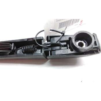 Recambio de brazo limpia trasero para toyota auris hybrid active referencia OEM IAM AJ98004  