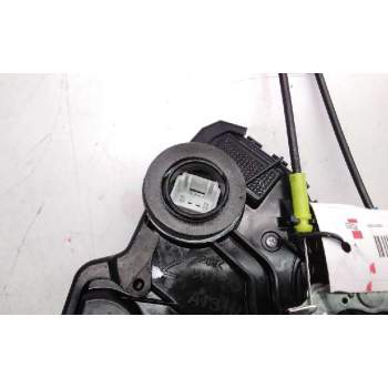 Recambio de cerradura puerta delantera izquierda para toyota auris hybrid active referencia OEM IAM 6904002210  