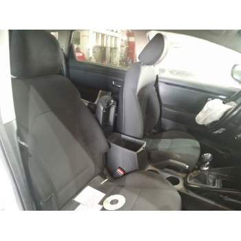 kia carens iv del año 2016