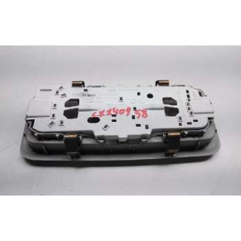 Recambio de luz interior para toyota auris hybrid active referencia OEM IAM 8125005030B0  