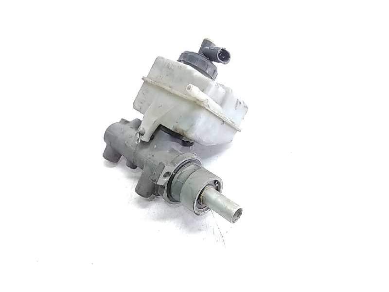 Recambio de bomba freno para opel movano 2.5 diesel (s8u-772 / l93) referencia OEM IAM 310011  91597