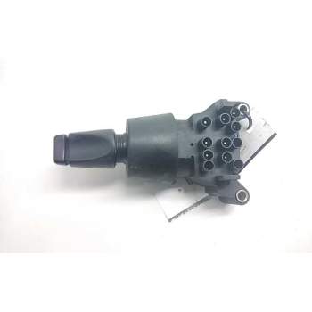 Recambio de mando limpia para ford escort berlina cl referencia OEM IAM 86AGI7K478AA  