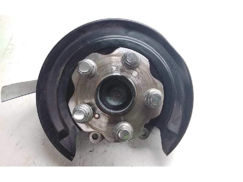 Recambio de mangueta trasera derecha para toyota auris hybrid active referencia OEM IAM R497150706  
