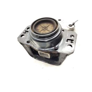 SOPORTE MOTOR DERECHO SUPERIOR 198820267801 