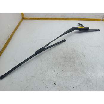 BRAZO LIMPIA DELANTERO DERECHO A2058240119 