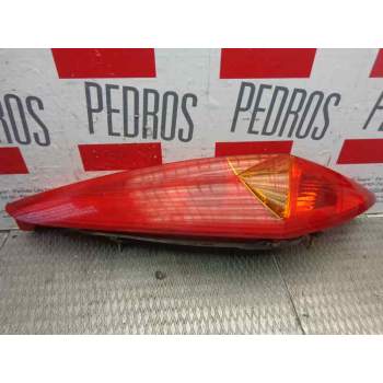 PILOTO TRASERO IZQUIERDO 286201 0046523770 
