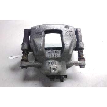 Recambio de pinza freno delantera derecha para toyota auris hybrid active referencia OEM IAM 014S0004  