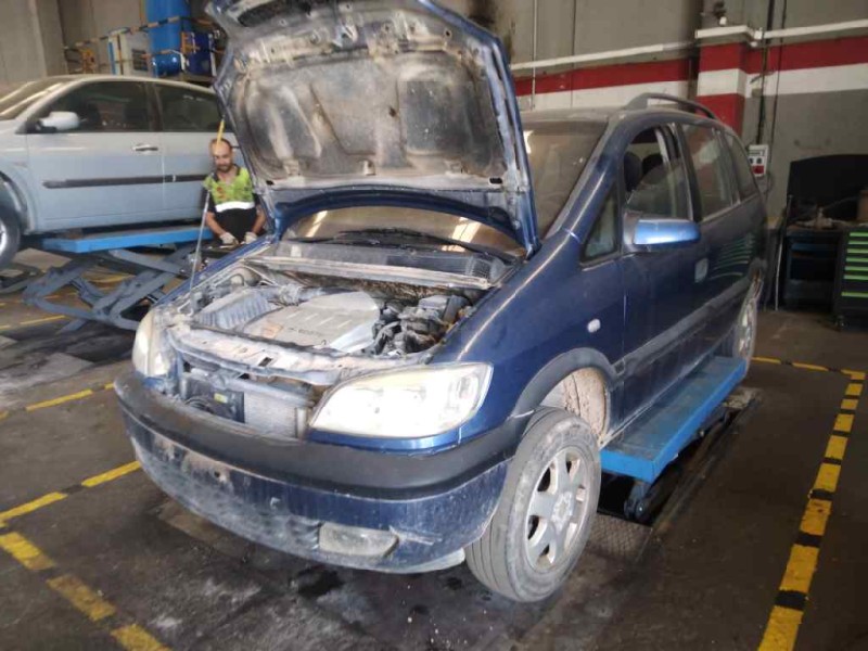 opel zafira a del año 2002