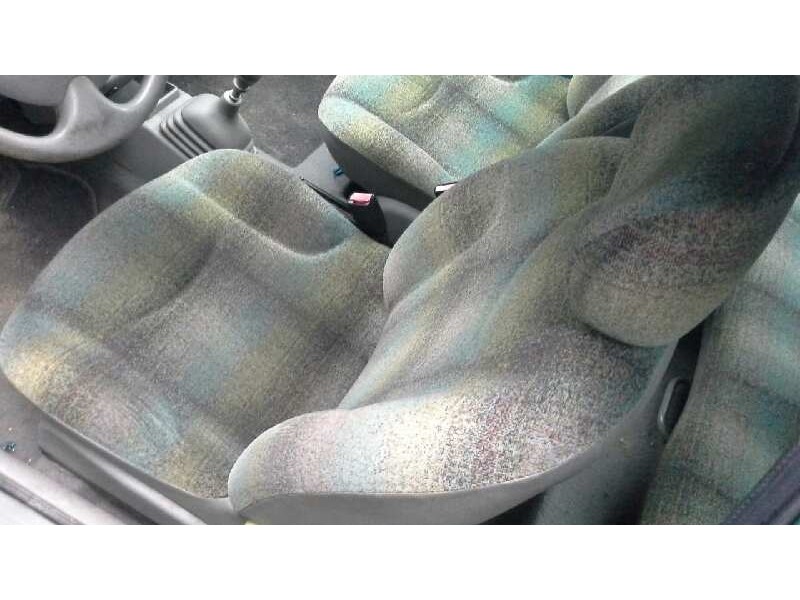 renault twingo (co6) del año 2000