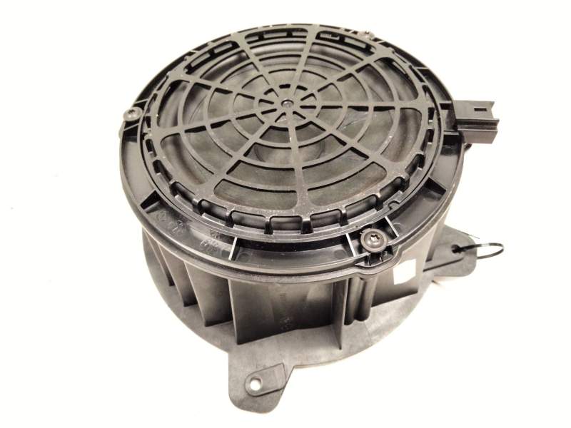 Recambio de altavoz para peugeot 2008 i (cu_) 1.2 thp 130 / puretech 130 referencia OEM IAM 9818747880  