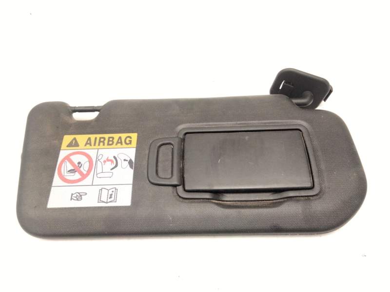 Recambio de parasol derecho para dacia bisgster referencia OEM IAM 964006UN1B  