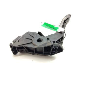 Recambio de pedal acelerador para opel insignia sports tourer cosmo referencia OEM IAM 13237352  