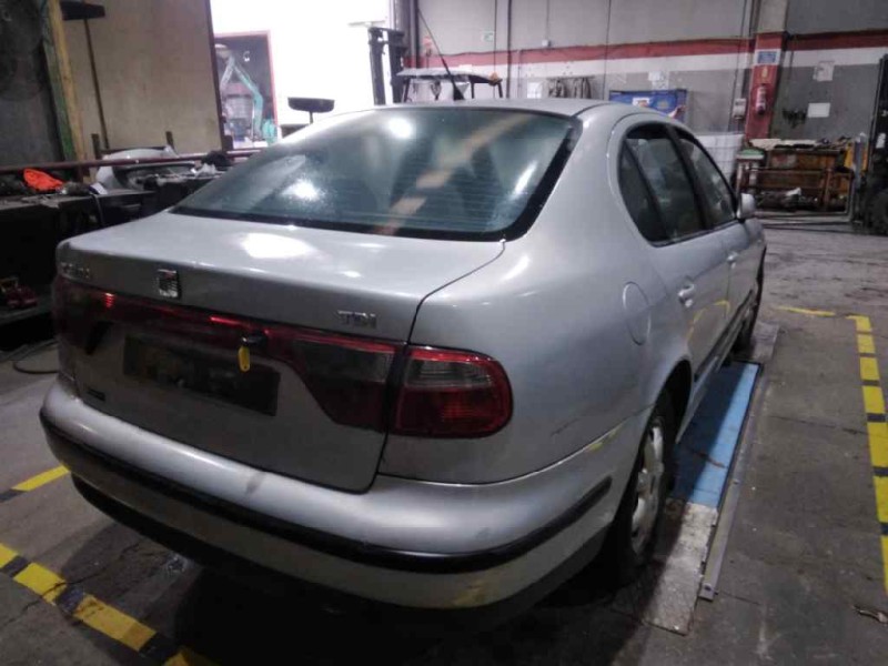 seat toledo (1m2) del año 1999