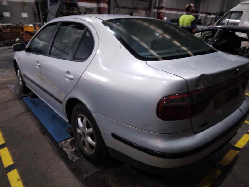 seat toledo (1m2) del año 1999