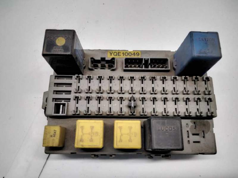 Recambio de caja fusibles para mg montego sl referencia OEM IAM 0128171090  22979