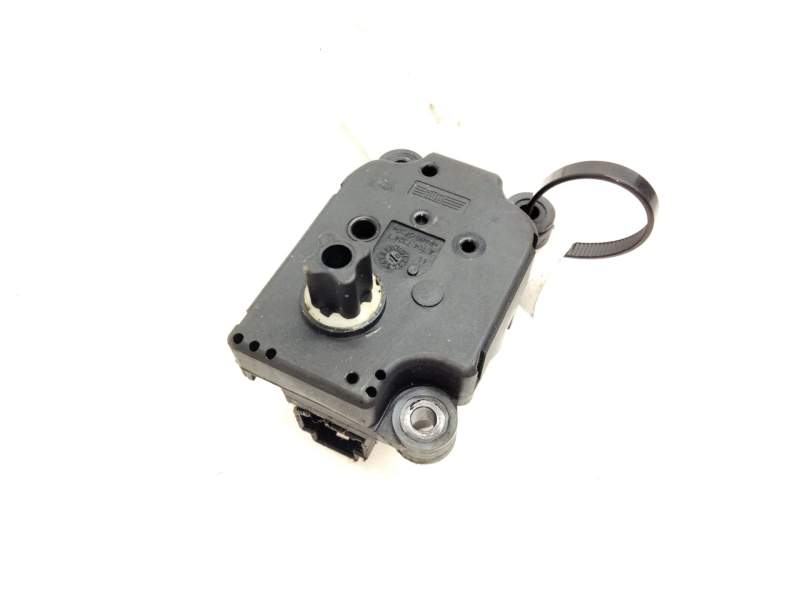 Recambio de motor de trampillas para opel insignia sports tourer cosmo referencia OEM IAM   