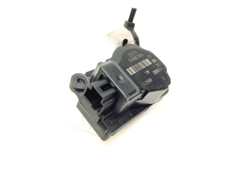 Recambio de motor de trampillas para opel insignia sports tourer cosmo referencia OEM IAM 52433779r0  