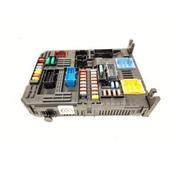 CAJA FUSIBLES 9830708180 
