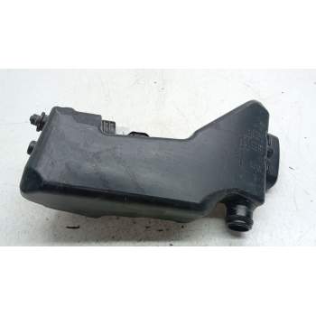 Recambio de deposito limpia para mercedes-benz clase e (w213) e 220 d (213.004) referencia OEM IAM A2058600860  