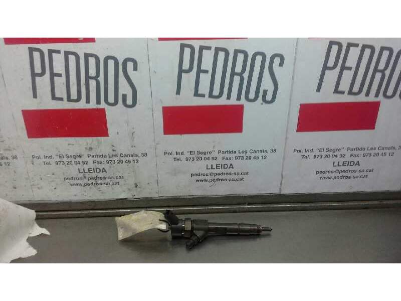 Recambio de inyector para renault laguna ii (bg0) 1.9 dci diesel referencia OEM IAM 0445110 110B  