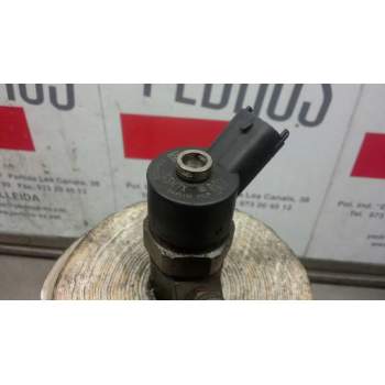 Recambio de inyector para renault laguna ii (bg0) 1.9 dci diesel referencia OEM IAM 044510 110B  